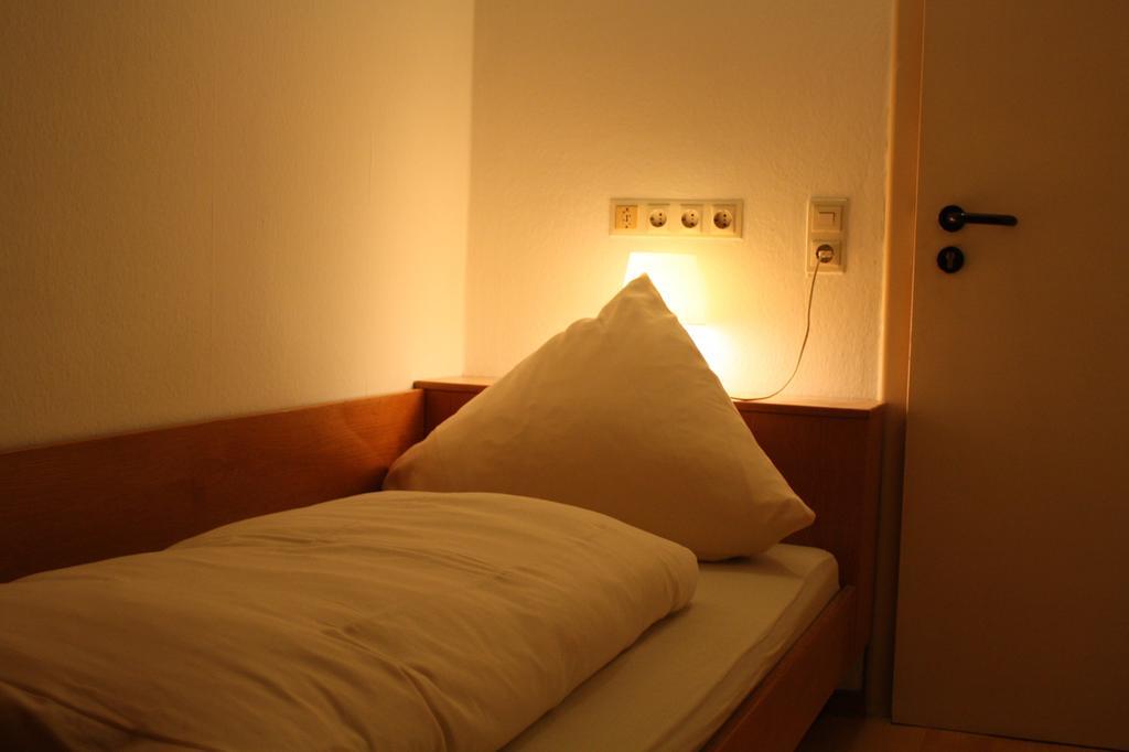 Hotel Funk Bietigheim-Bissingen Phòng bức ảnh