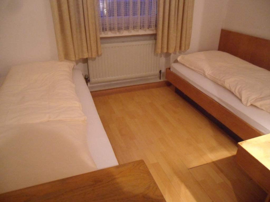 Hotel Funk Bietigheim-Bissingen Phòng bức ảnh